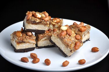 Полезные батончики Snickers